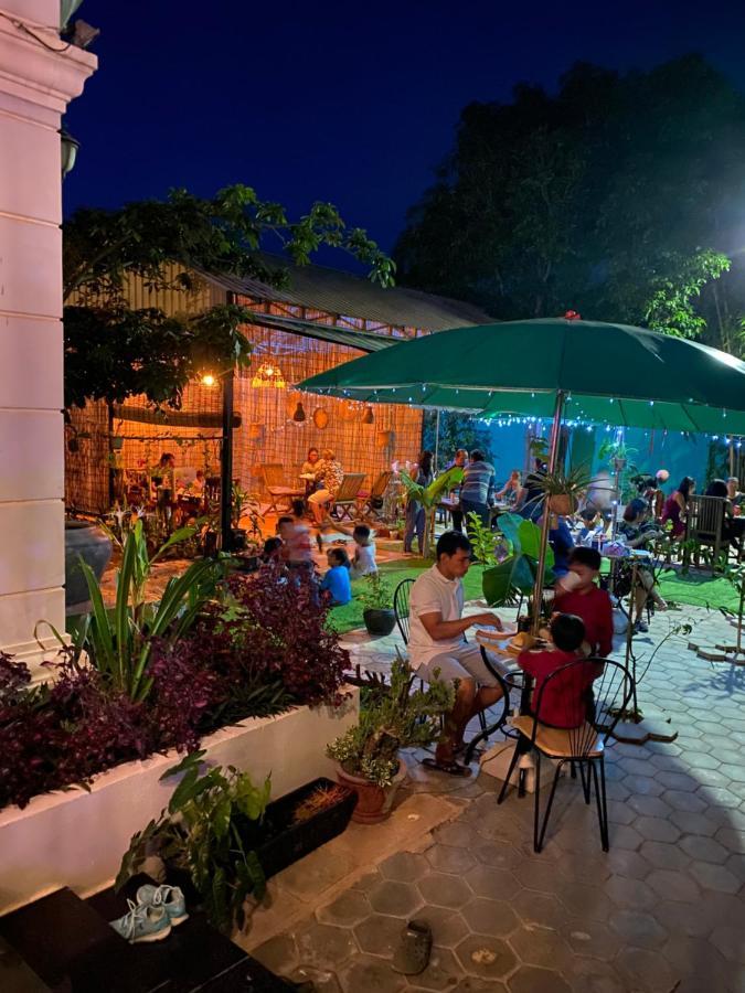 Bloom Garden Bed & Breakfast Ciudad de Siem Riep Exterior foto